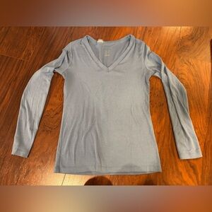 Women's Blue V-Neck Long Sleeve Top